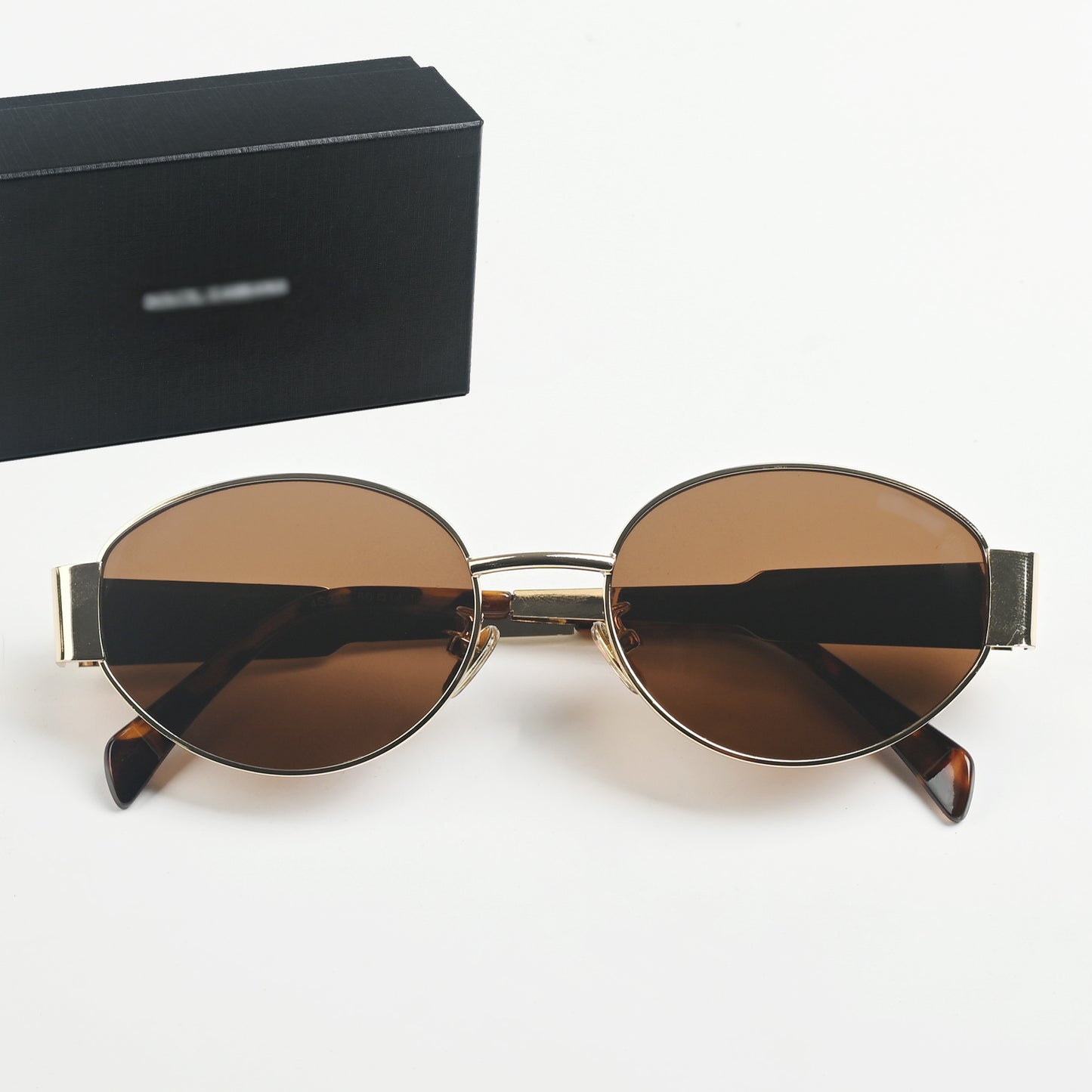 LuxStand DG 03