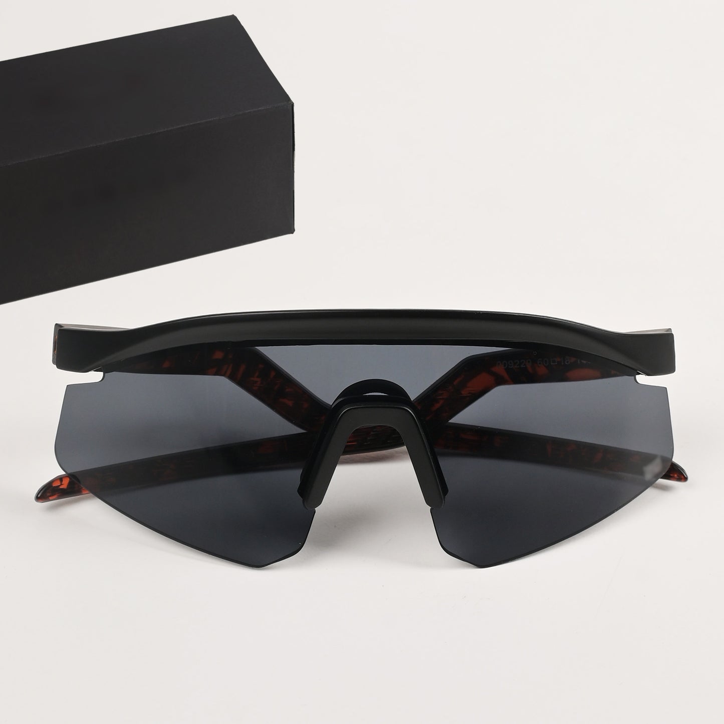 LuxStand Oak Sports 20